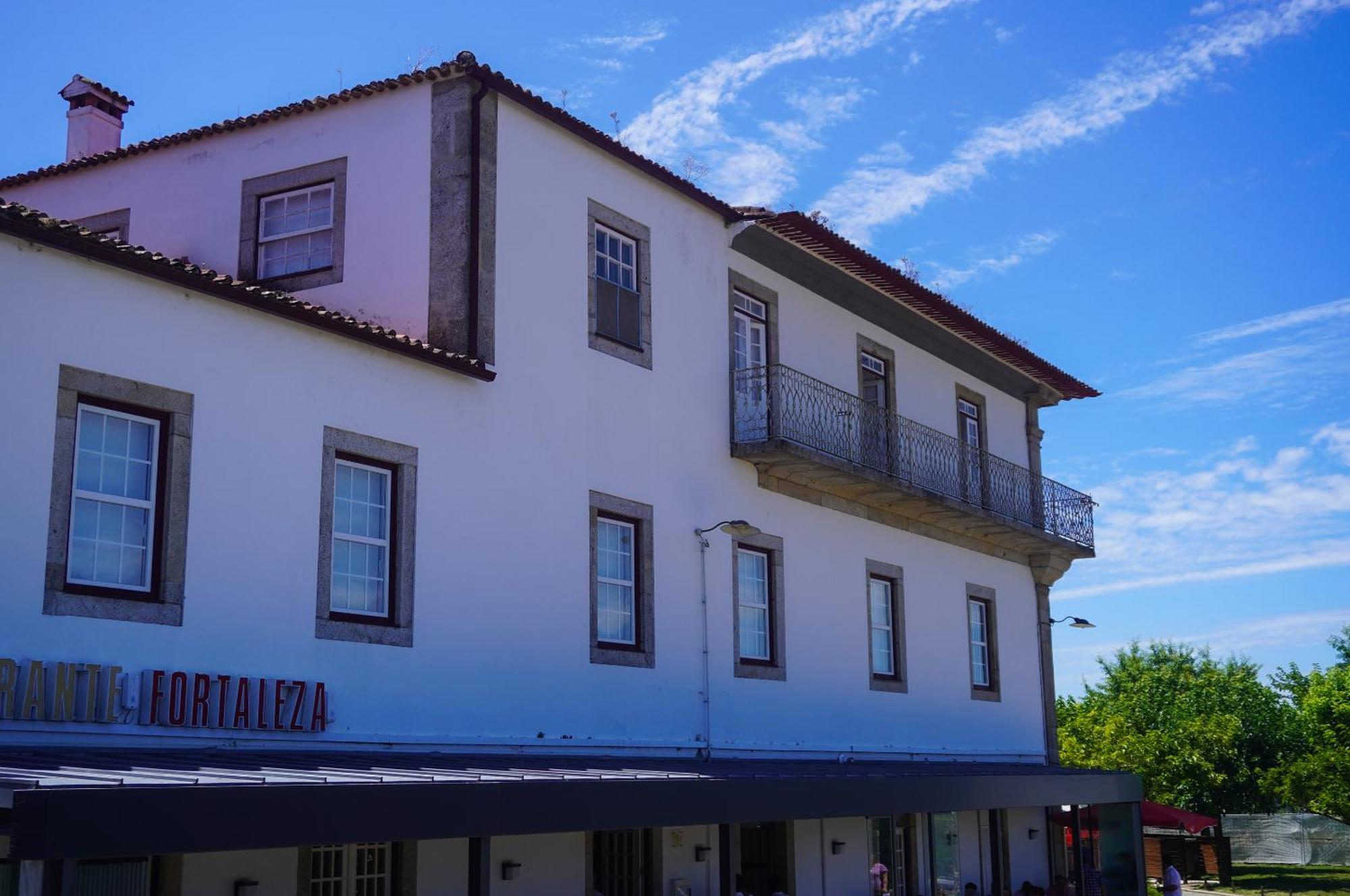 Alojamento Fortaleza Valenca Exterior photo